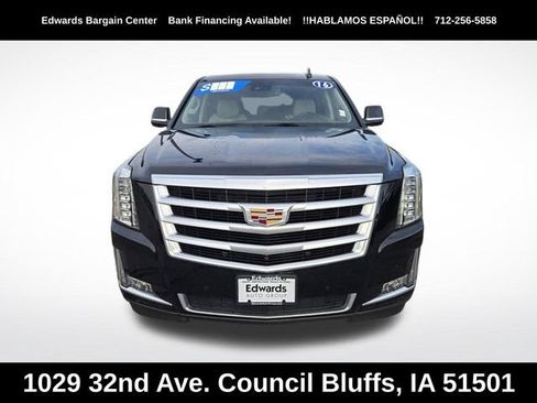 Used 2016 Cadillac Escalade ESV Luxury AWD/4WD image 8