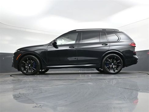 Used 2024 BMW X7 M60i w/ Executive Package image 31