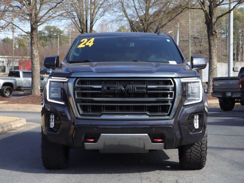 Used 2023 GMC Yukon AT4 image 31