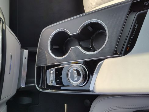 New 2025 Cadillac Lyriq Sport image 21