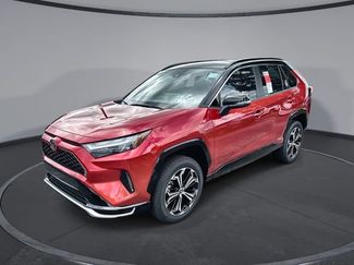 New 2025 Toyota RAV4 XSE video 1