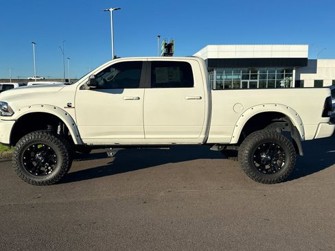Used 2018 RAM 2500 Laramie w/ Sport Appearance Group image 7