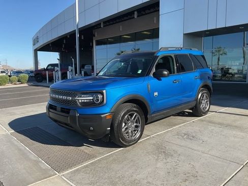 Used 2025 Ford Bronco Sport Big Bend w/ Convenience Package AWD/4WD image 2