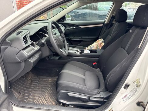 Used 2016 Honda Civic EX image 3