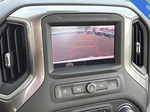 Used 2025 Chevrolet Silverado 1500 W/T image 29