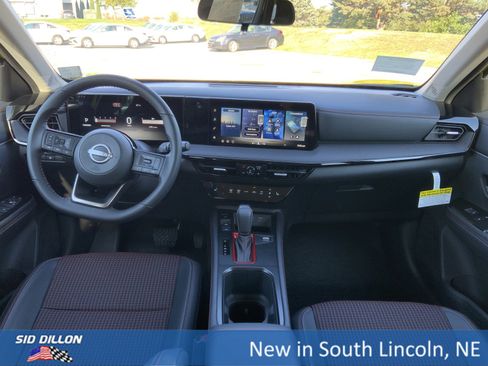 New 2026 Nissan Kicks SR w/ Cold Weather Package image 4