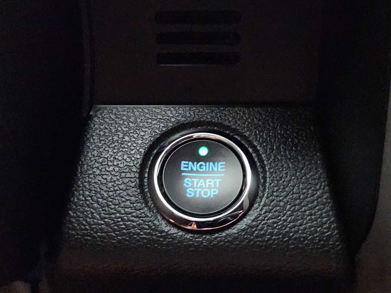 Used 2019 Ford F150 Lariat w/ Equipment Group 502A Luxury AWD/4WD image 21