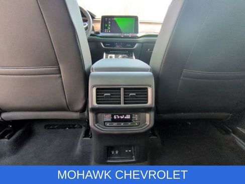 Used 2025 Volkswagen Atlas SEL image 23