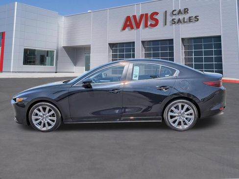 Used 2025 MAZDA MAZDA3 s FWD image 10