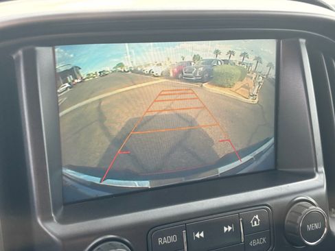 Used 2017 GMC Canyon SLE w/ All Terrain X Package image 21