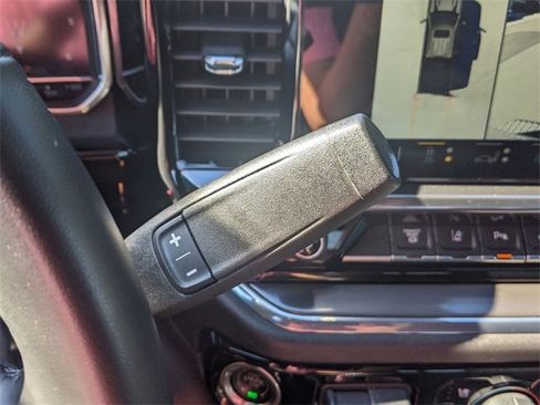 Used 2024 Chevrolet Silverado 2500 High Country w/ High Country Premium Package image 25