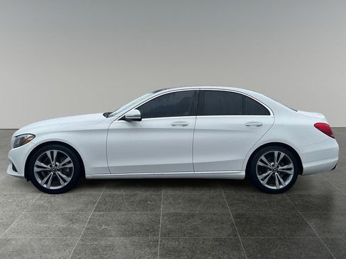 Used 2018 Mercedes-Benz C 300 Sedan image 4
