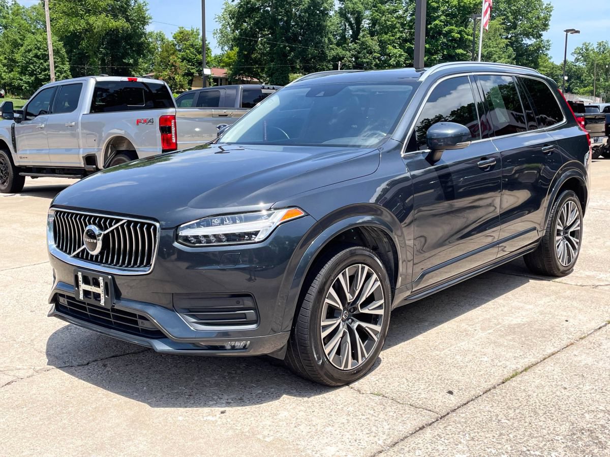 Used 2021 Volvo XC90 T6 Momentum AWD/4WD image 1