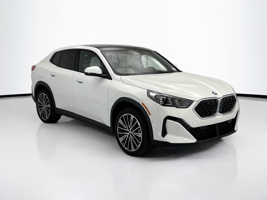 Certified 2026 BMW X2 xDrive28i w/ Convenience Package AWD/4WD image 3
