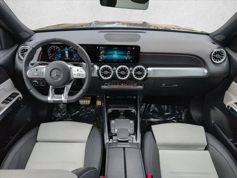 Certified 2022 Mercedes-Benz GLB 35 AMG 4MATIC image 20