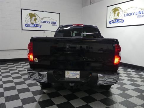 Used 2018 Toyota Tundra SR5 w/ TRD Off Road Package AWD/4WD image 8