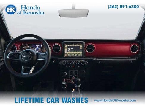 Used 2023 Jeep Gladiator Rubicon w/ Cold Weather Group image 9