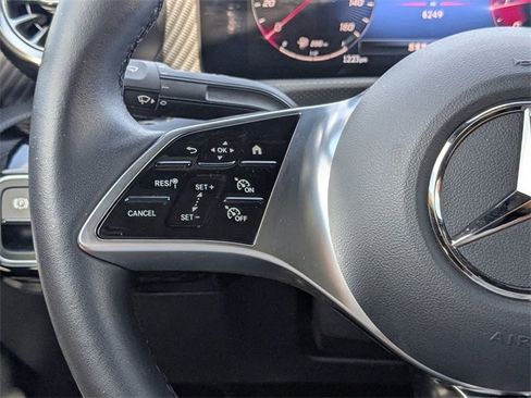 Used 2025 Mercedes-Benz CLA 250 image 26