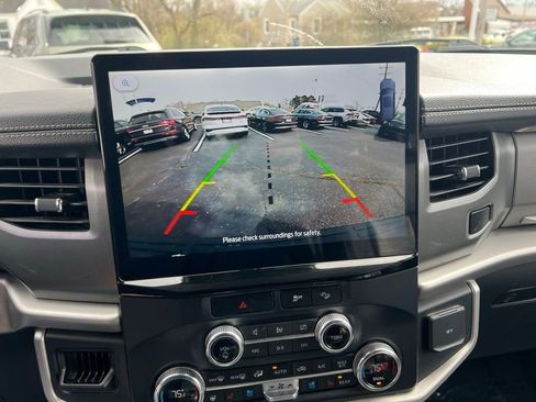 Used 2023 Ford Expedition Max XLT image 38