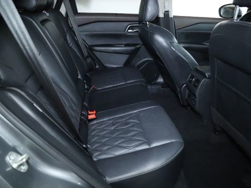 Certified 2021 Nissan Rogue Platinum image 37