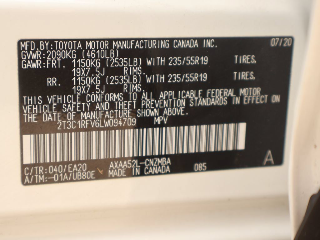 Used 2020 Toyota RAV4 XLE Premium FWD image 47