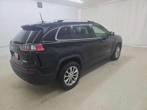 Used 2021 Jeep Cherokee Latitude Lux w/ Comfort/Convenience Group AWD/4WD image 14