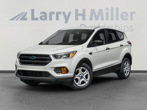 Used 2019 Ford Escape SE image 1