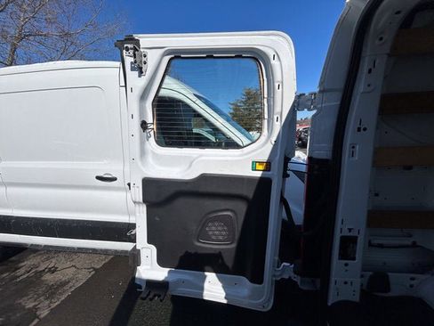 Used 2024 Ford Transit 250 Low Roof w/ Exterior Upgrade Package image 8