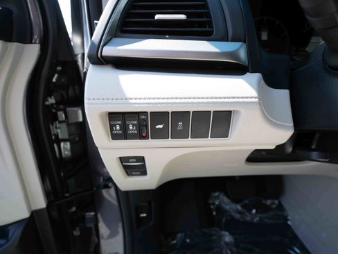 New 2026 Honda Odyssey EX-L image 11