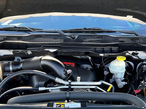 Used 2017 RAM 1500 Rebel image 9