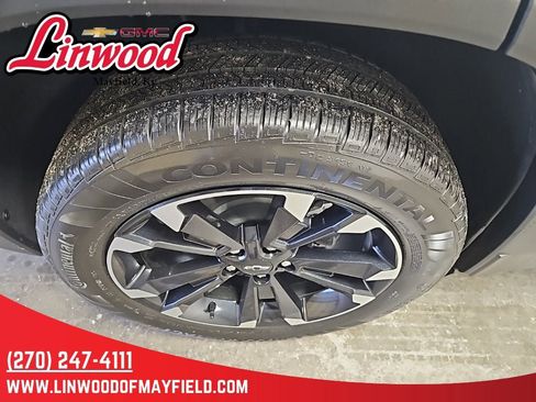 New 2026 Chevrolet Equinox RS w/ Convenience Package III image 8