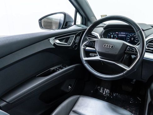 Used 2024 Audi Q4 e-tron Premium Plus w/ Premium Plus AWD/4WD image 22