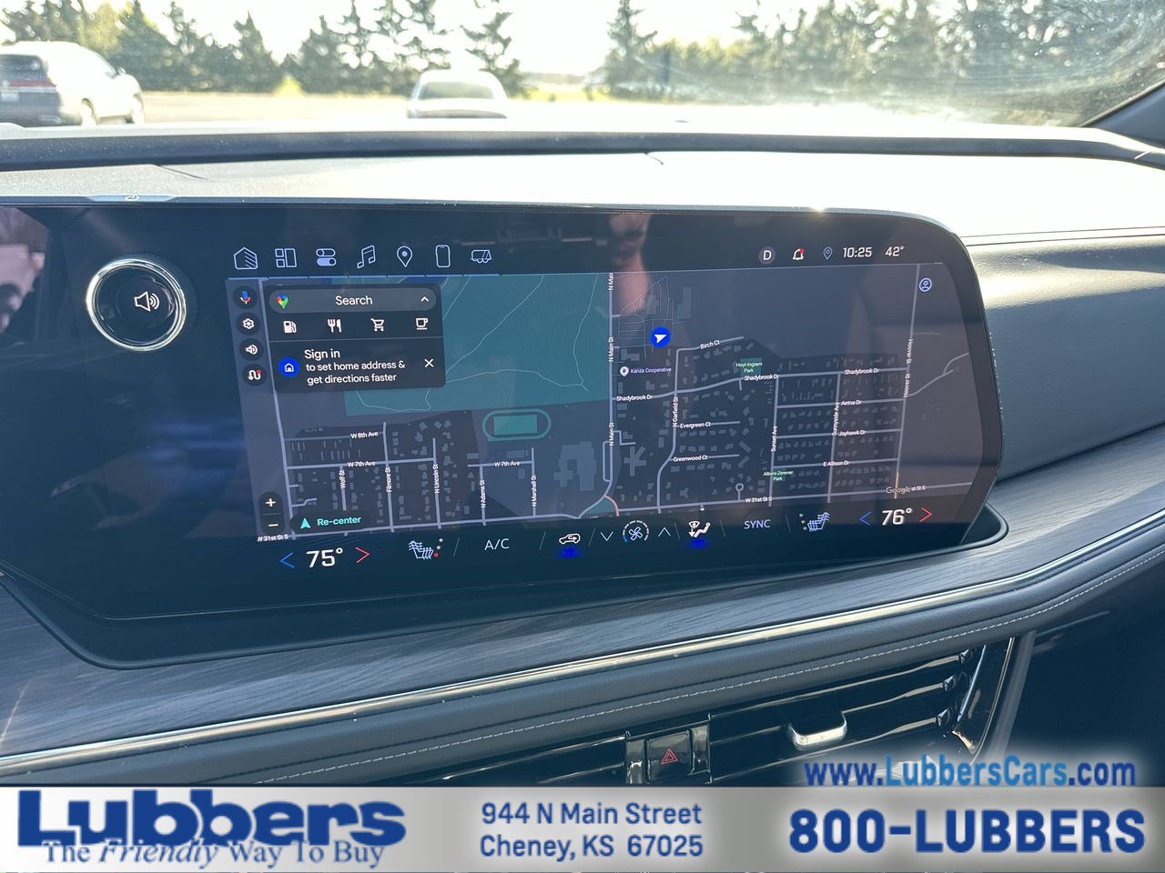 Used 2025 Chevrolet Tahoe LT AWD/4WD image 18