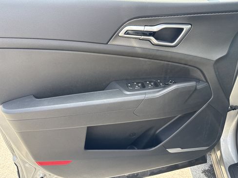 Certified 2023 Kia Sportage LX image 15