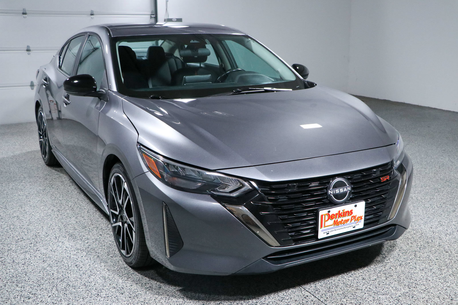 Used 2024 Nissan Sentra SR FWD image 5
