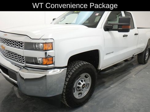 Used 2019 Chevrolet Silverado 2500 W/T w/ WT Convenience Package AWD/4WD image 3