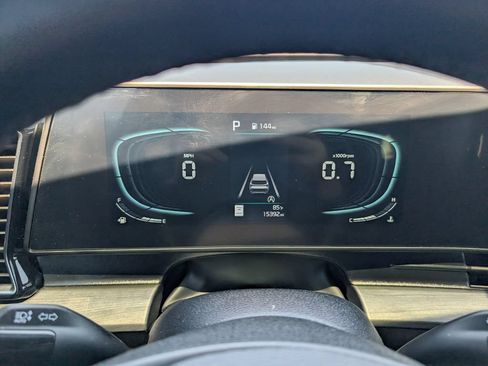 Used 2025 Kia Sportage X-Line AWD/4WD image 17