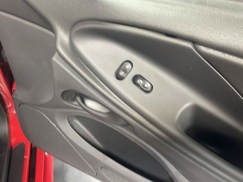 Used 2004 Ford Mustang Mach 1 RWD image 39