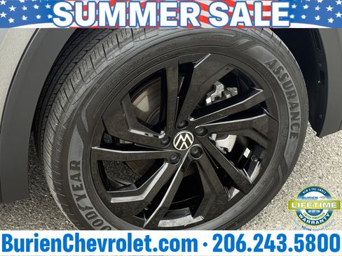 Used 2023 Volkswagen Atlas SE AWD/4WD image 27