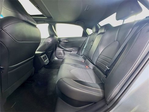 Certified 2022 Toyota Avalon XSE image 27