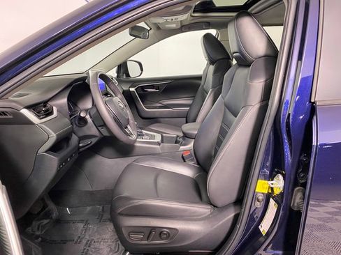 Certified 2023 Toyota RAV4 XLE Premium image 10