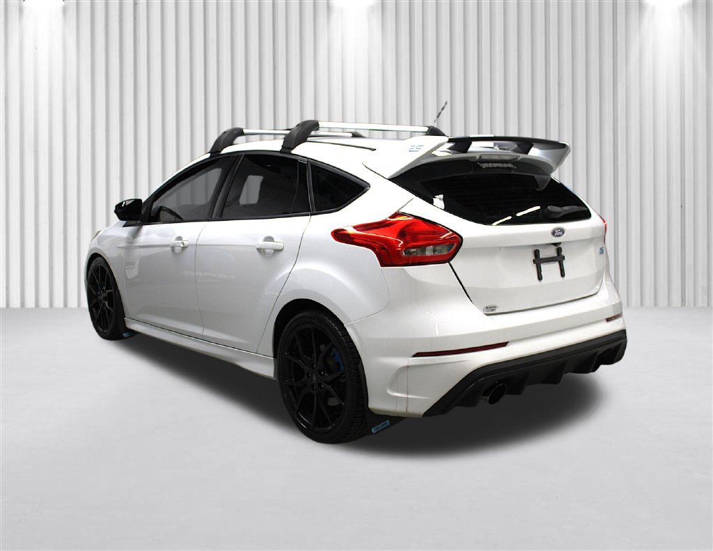 Used 2017 Ford Focus RS AWD/4WD image 5