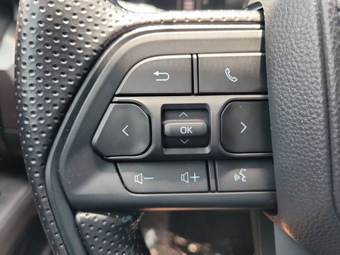 Certified 2025 Toyota Tacoma SR5 RWD image 22