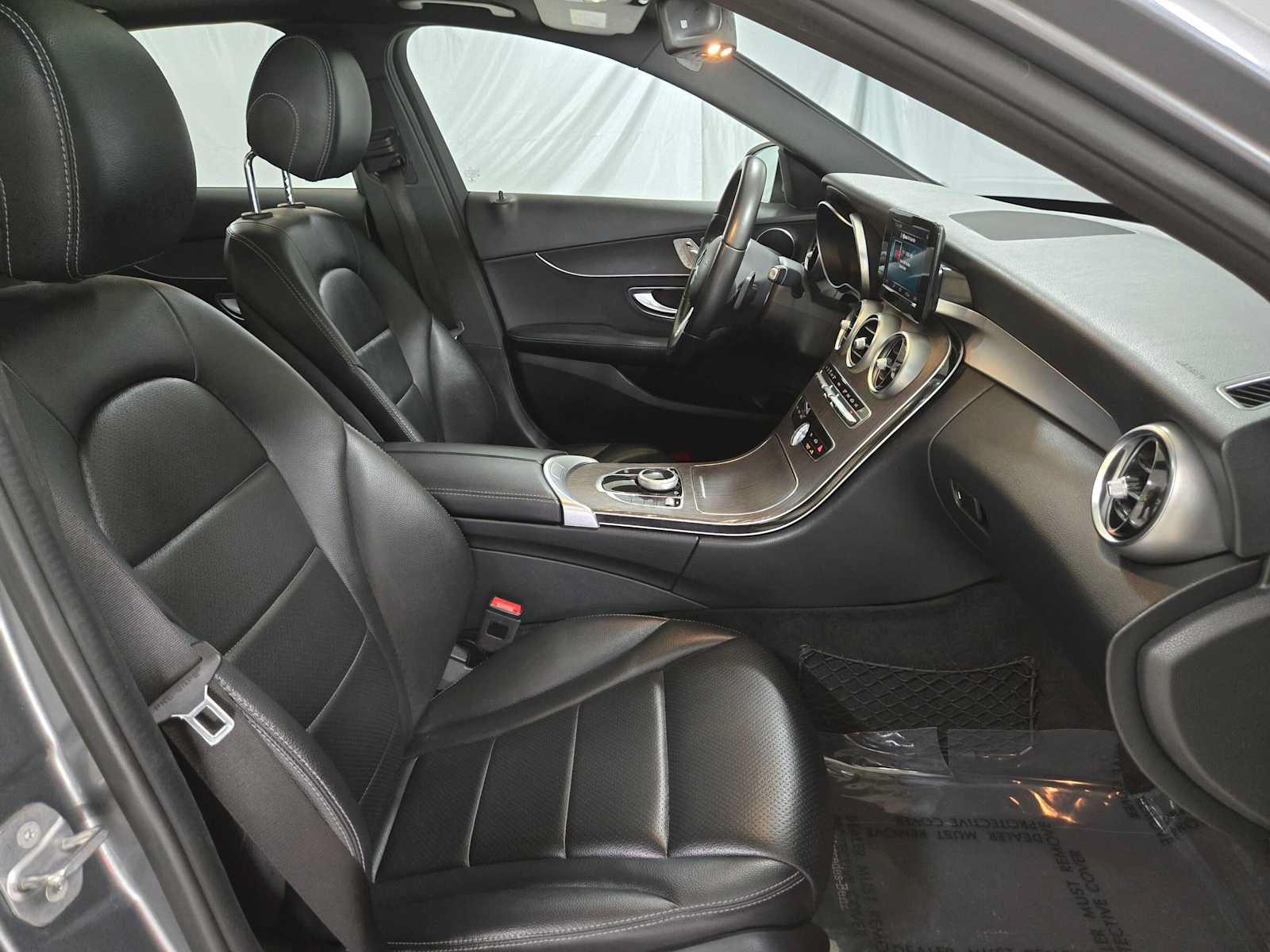 Certified 2019 Mercedes-Benz C 300 4MATIC Sedan image 11