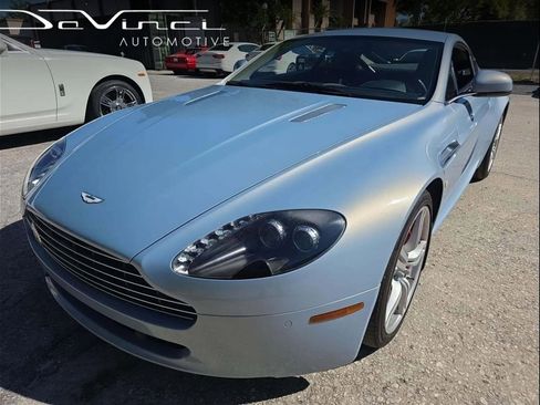 Used 2011 Aston Martin V8 Vantage V8 Coupe 2D image 1