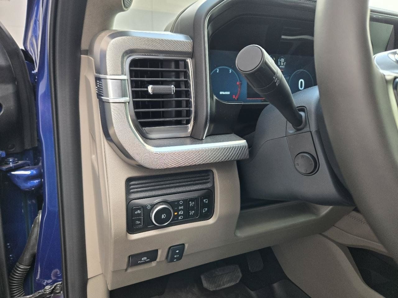 Used 2026 Ford F450 Platinum w/ Platinum Plus Package AWD/4WD image 26