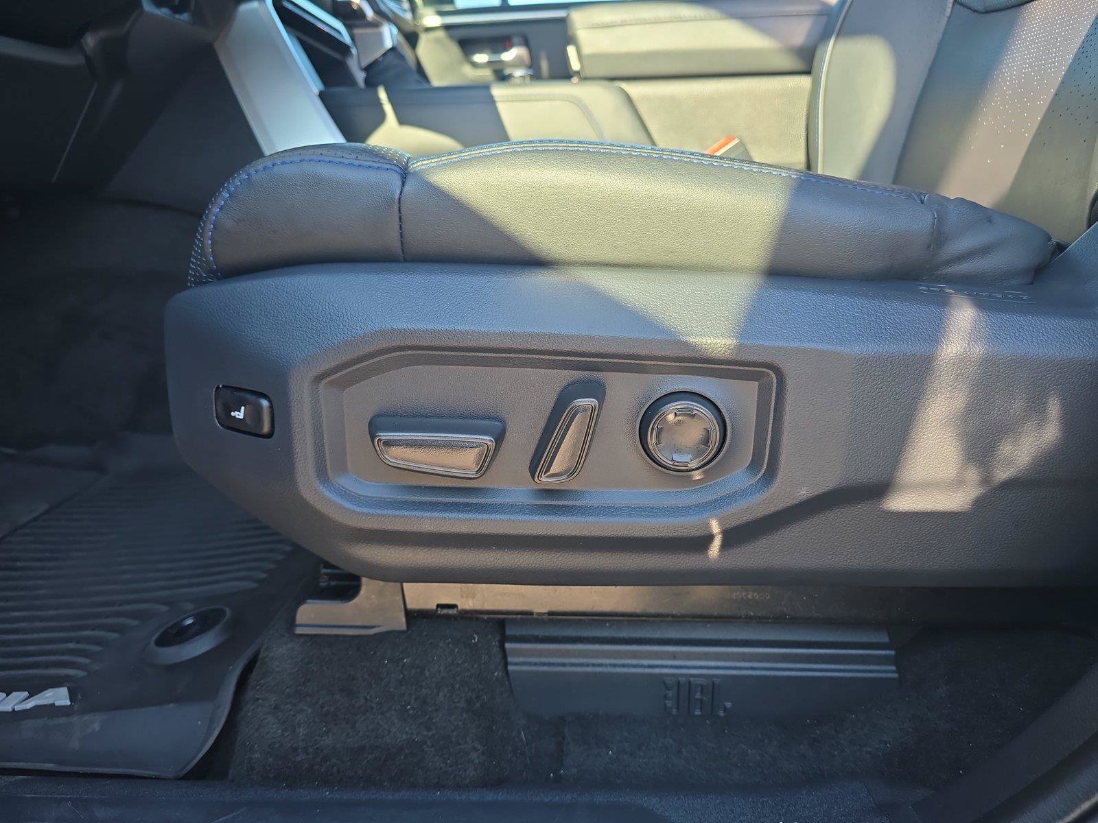 Used 2023 Toyota Sequoia Platinum AWD/4WD image 22