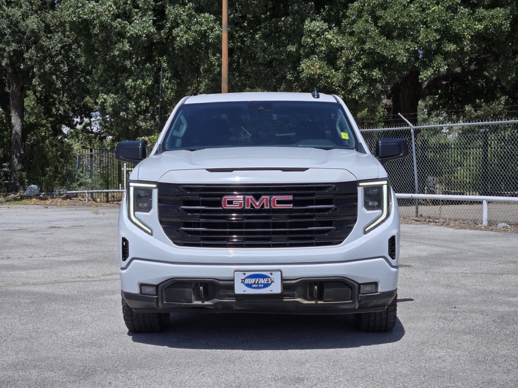 Used 2023 GMC Sierra 1500 Elevation AWD/4WD image 2