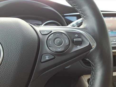 Certified 2020 Buick Envision Essence image 17