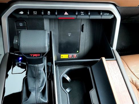 Used 2025 Toyota Tundra 1794 Edition image 39